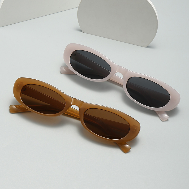 Occhiali da Sole Cat Eye alla  - Luxury Zone recensione e prezzo